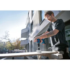 Akkukonesarja Bosch Professional GSR 18V-45, GBH 18V-22, 2x4,0 Ah akuilla + laukku*Bosch Power Tools Clearance