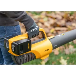 Akkulehtipuhallin BL 300E Kit 20V 2x4,0 Ah akuilla*Stiga Online