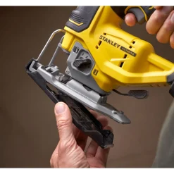 Akkupistosaha FatMax V20 SFMCS650B-XJ 18V ilman akkua*Stanley New