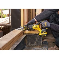 Akkupuukkosaha Fatmax V20 SFMCS311M1T-QW 18V 4,0 Ah akulla*Stanley Hot