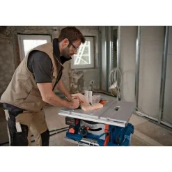 Clearance Akkupöytäsaha Bosch Professional GTS 18V-216 Solo 18V ilman akkua Pöytäsahat
