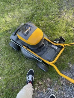 Akkuruohonleikkuri Multiclip 547 AE Kit 45 cm 48V 4,0 Ah akulla*Stiga Hot