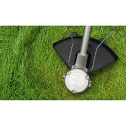 Outlet Akkutrimmeri Bosch AdvancedGrassCut 36-33 36V 2,0 Ah akulla Akkutrimmerit