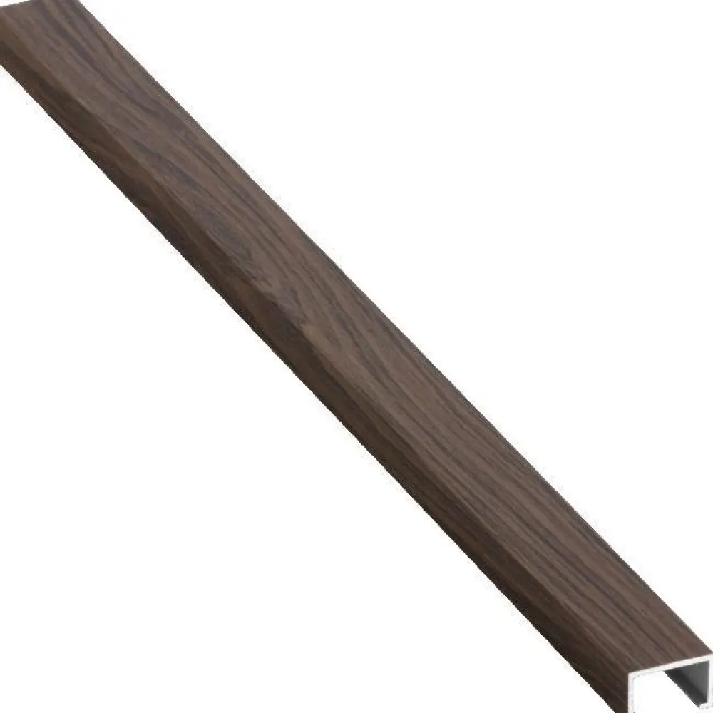 Boordilista alumiini 225a, 15mm x 2.5m, eri värejä*Euroshrink Clearance