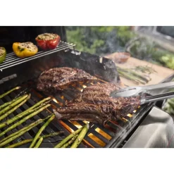 Hot Kaasugrilli Weber Spirit E-310, 3 poltinta, musta Kaasugrillit