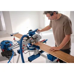 Katkaisu- ja jiirisaha Bosch Professional GCM 305-216 D Ø216mm + terä*Bosch Power Tools Outlet