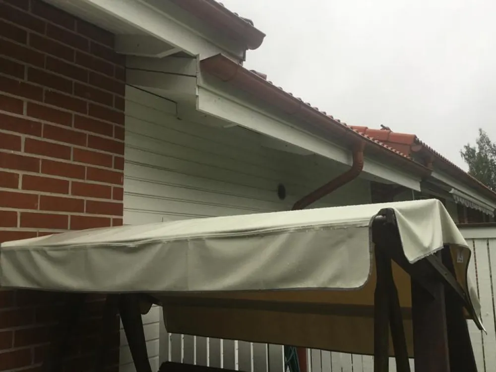 Clearance Keinun katos Riviera/Monica/Teneriffa 3-istuttava eri värejä Pihakeinut
