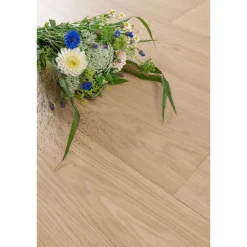 Kovetettu puulattia Tammi Loshult 3.0 Misty White, mattalakattu, eri kokoja*Bjelin
