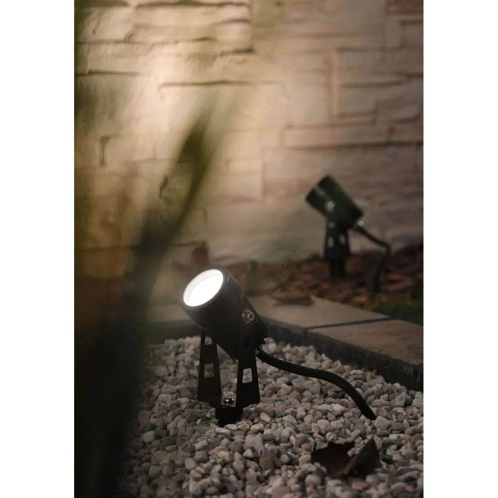 New LED-puutarhaspotti Plug & Shine maapiikki IP65 3000K 3.5W musta Puutarhavalaisimet
