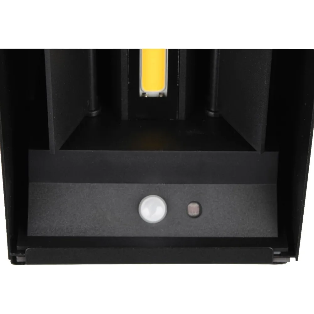 LED-seinävalaisin Talent, neliö, ladattava, liike- ja hämärätunnistin*Trio New