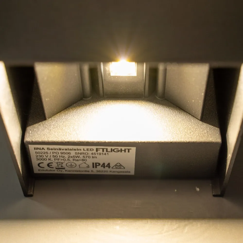 LED-ulkoseinävalaisin Iina 2x5W eri valonvärejä 570lm säädettävä keila musta*FTLight Discount