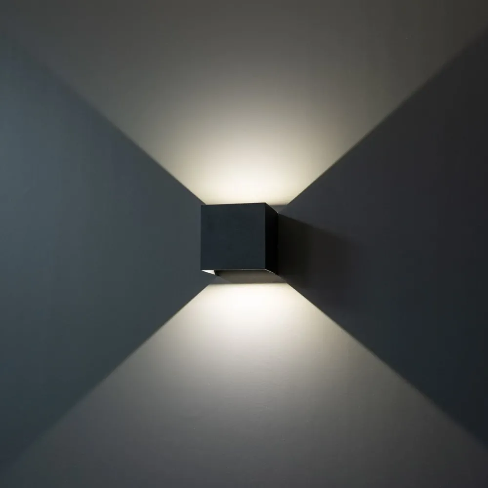 LED-ulkoseinävalaisin Iina 2x5W eri valonvärejä 570lm säädettävä keila musta*FTLight Discount