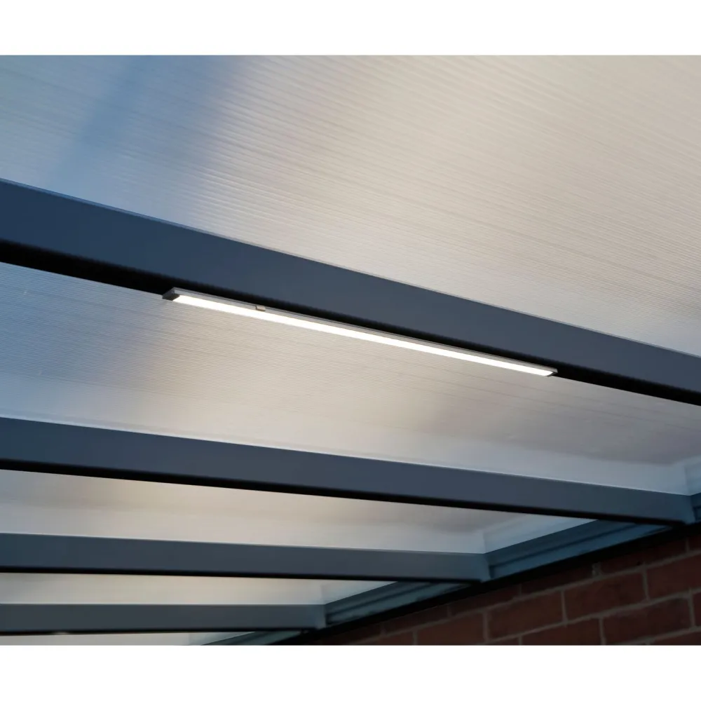 LED-valaistusjärjestelmä*Palram-Canopia Outlet