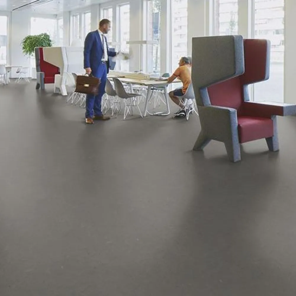 Hot Linoleumilaatta Marmoleum Click Nebula 30x30 cm keskiruskean harmaa Linoleumi
