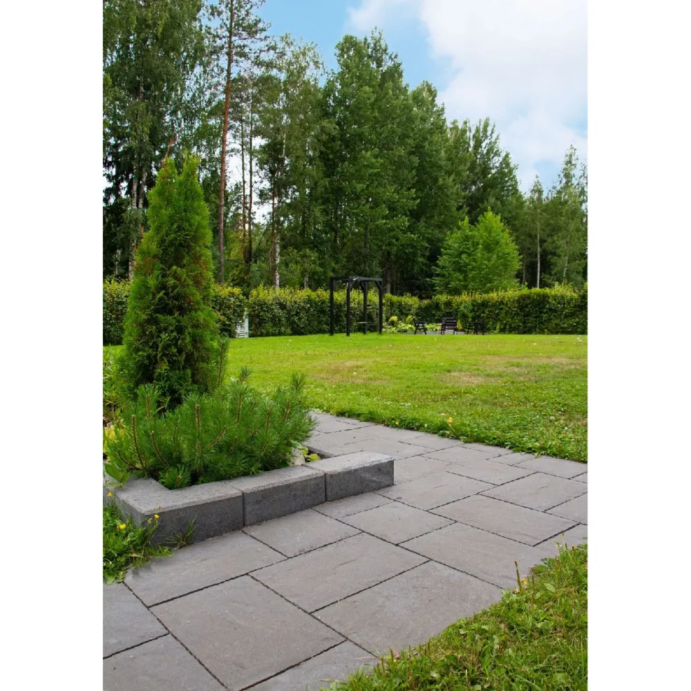 Hot Loimukivet Lakka 60 mm 3 eri kokoa mustavalkoinen Betonikivet