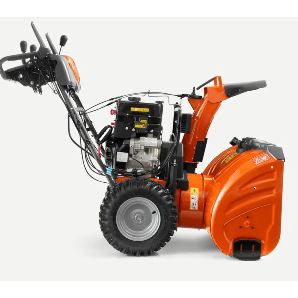Lumilinko ST 324 sähköstartilla ajovalolla*Husqvarna Hot