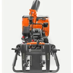 Lumilinko ST 324 sähköstartilla ajovalolla*Husqvarna Hot