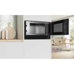 Mikroaaltouuni Serie 8 BFR7221B1 60cm musta integroitava*Bosch Clearance
