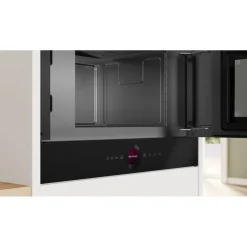 Mikroaaltouuni Serie 8 BFR7221B1 60cm musta integroitava*Bosch Clearance