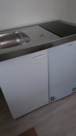 Minikeittiö MKZT-100, leveys 100cm, keraamisella liedellä Minikeittiöt