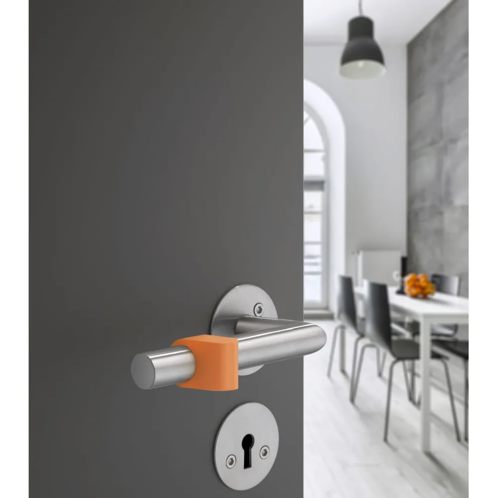 Ovenpysäytin B151C, 34 mm, eri värejä Painikkeet, Lukot, Helat