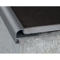 Parvekelistan ulkokulmapala alumiini e-242a, 12.5mm, eri värejä*Euroshrink Best