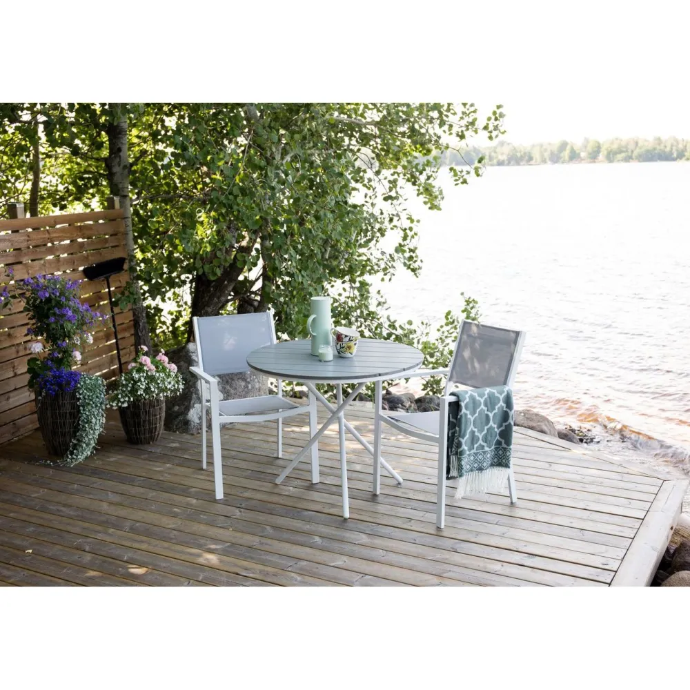 Parvekeryhmä , ø90cm harmaa-valkoinen Parma-pöytä + 2 harmaa-valkoista Copacabana-tuolia, matala selkänoja*Venture Home New