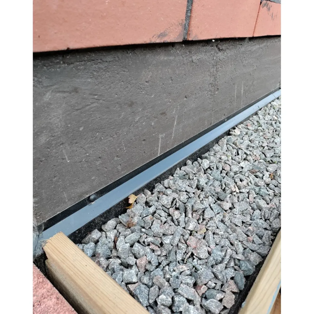 Outlet Patolevyn ilmastoiva reunalista , 2m, 5kpl, metalli, musta Perustus Ja Maanrakennus