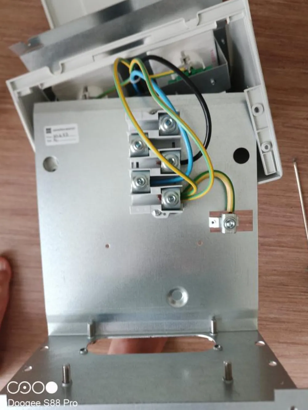 Pihakeskus PRO 2T 2A V*Pike Sale