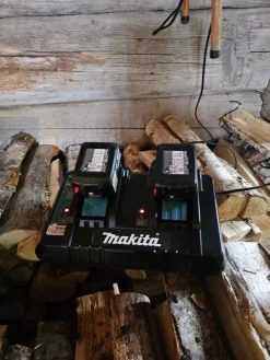 Best Pikalaturi LXT DC18RD 14,4-18V Akut Ja Laturit