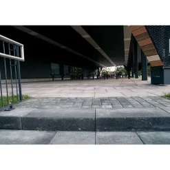 Online Porraskivi 400x400x130 mm sileä harmaa Porraskivet
