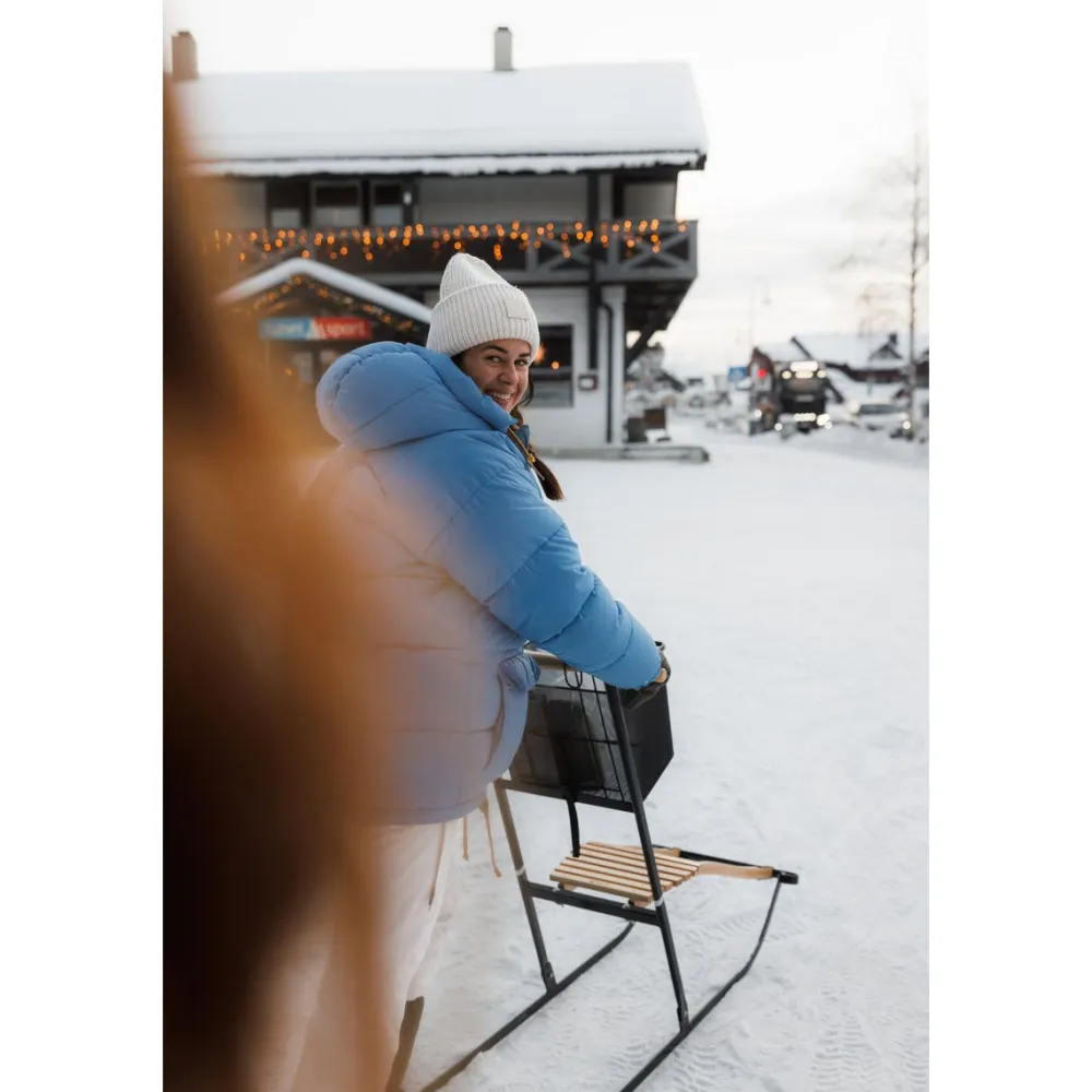 Best Potkukelkka Spark Tempo Iso, musta Talviurheiluvälineet