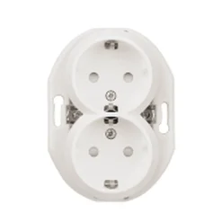 Renova 2-pistorasia maadoitettu valkoinen*Schneider Electric Discount