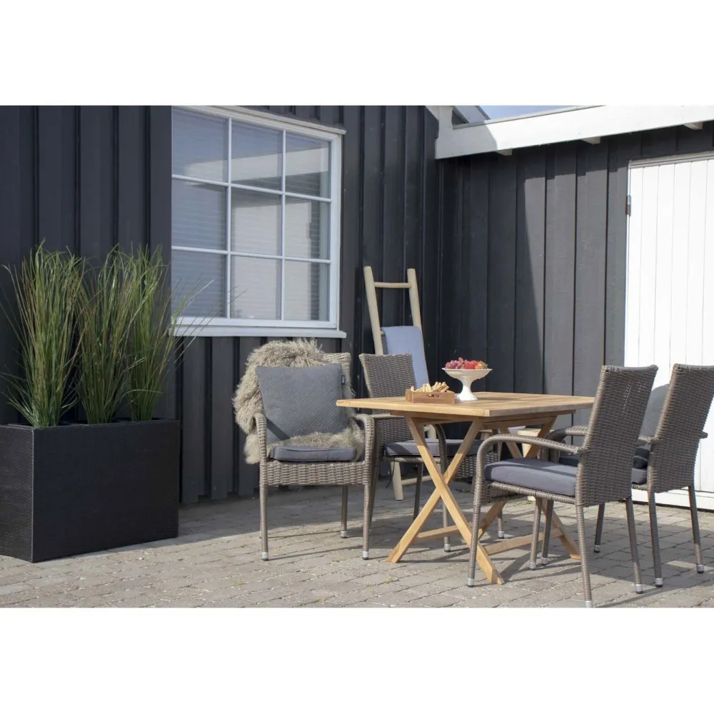 Ruokapöytä Oviedo, 120x80cm, tiikki, ruskea*House Nordic Discount