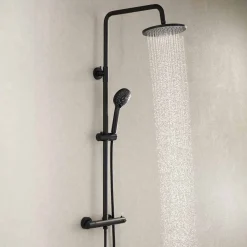 Sadesuihkusetti Glimma, termostaattihanalla, hierova suihku, suihkupää ⌀200mm, musta*Bathlife Online