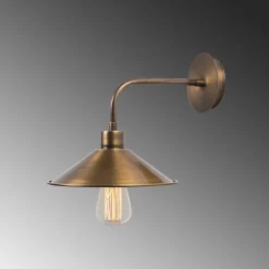 Seinävalaisin Sivani, messinki*Linento Lighting Sale