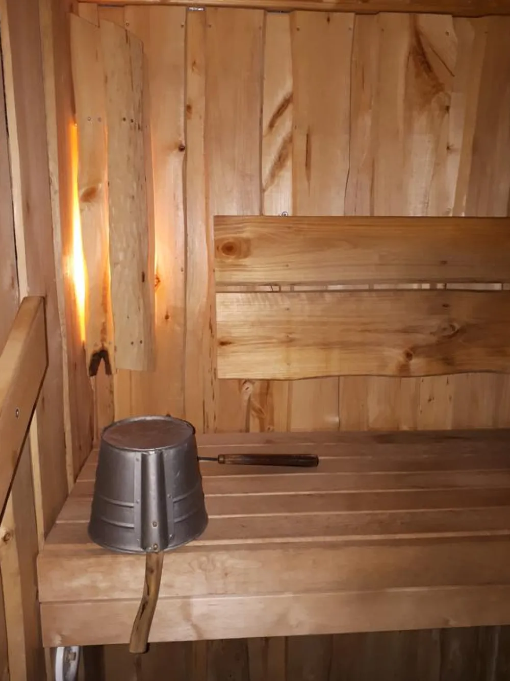 Sähkökiuas Sähkäri KIP80 8 kW 7-12 m³ kiinteä ohjaus musta*Harvia Sale