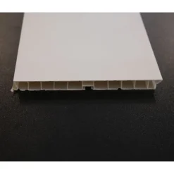 Sokkeli 2500x150x13mm vedenkestävä mattavalkoinen*Ideal Keittiöt Outlet