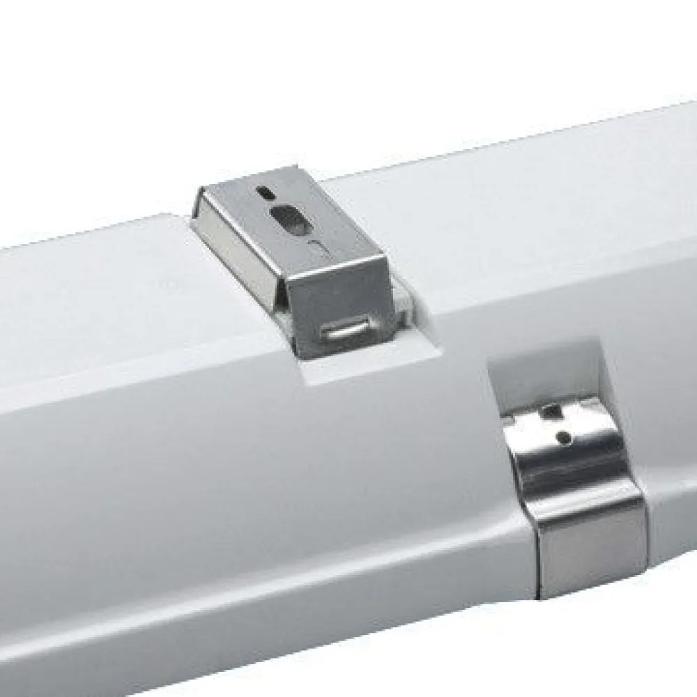 New Teollisuusvalaisin Led Runko 1572 mm IP66 max. 2X30W Julkisten Tilojen Valaisimet