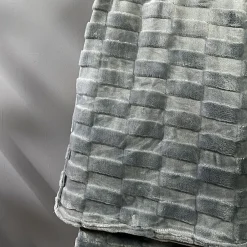Torkkupeitto CARA 150x200 cm, sinertävän harmaa/beige Päiväpeitot Ja Huovat