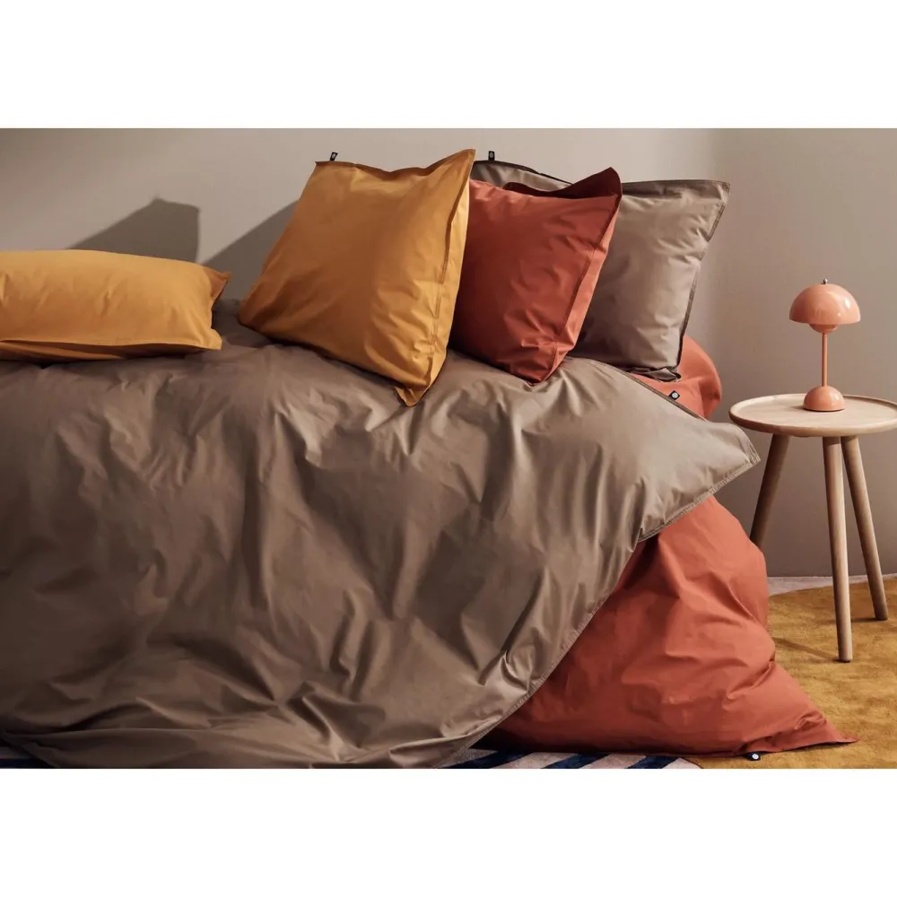 Tyynyliina Hotel Style Percale 55x65cm eri värejä*Familon New