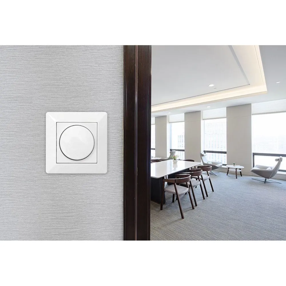 Outlet Valonsäädin Delta, 5-100W LED, valkoinen Himmentimet